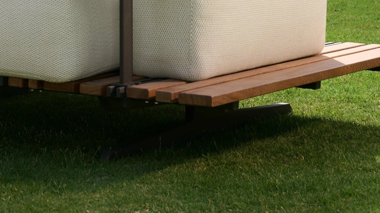 Teak &amp; Stainless Steel Platform
