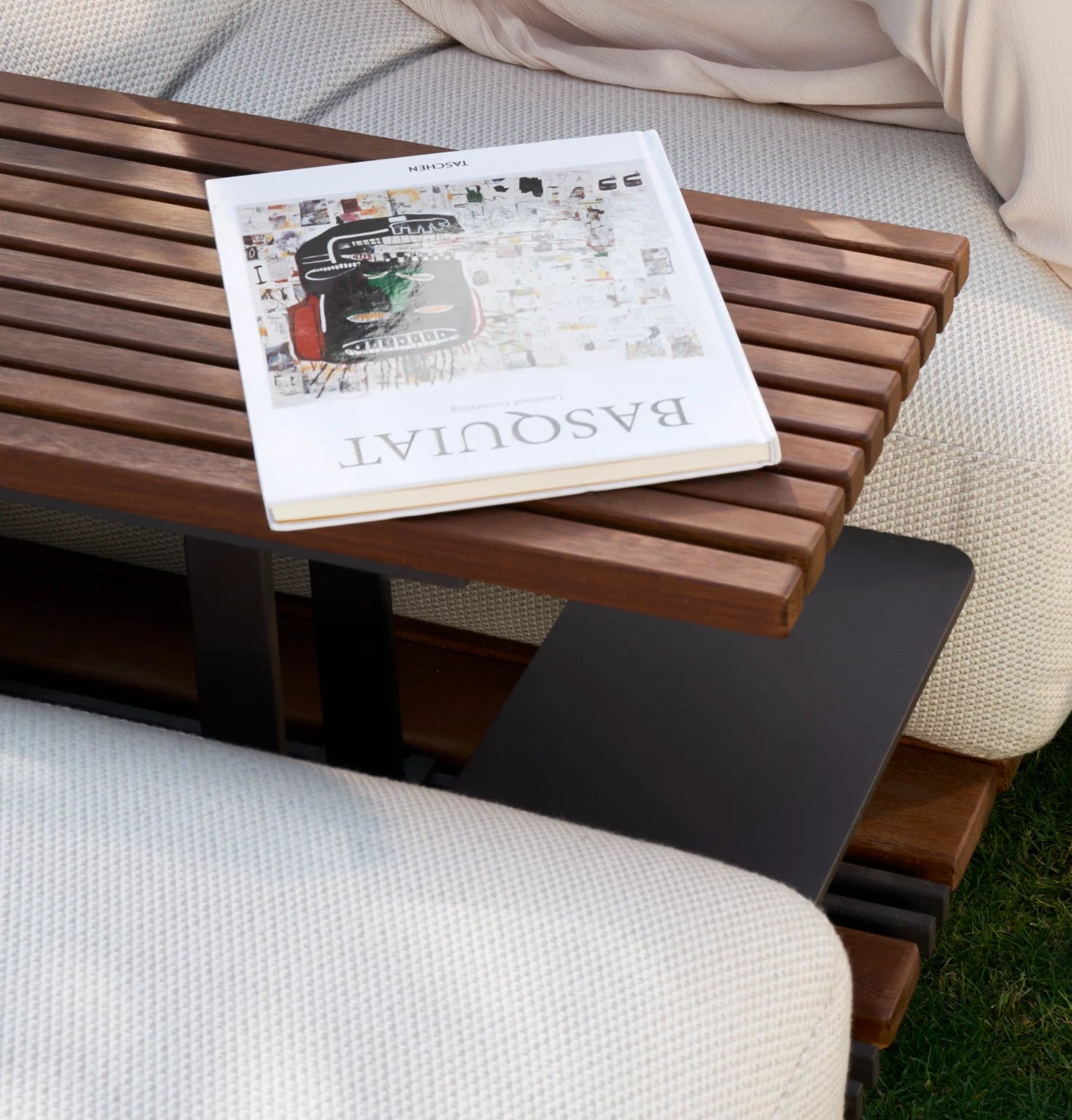 Integrated Accent Tables